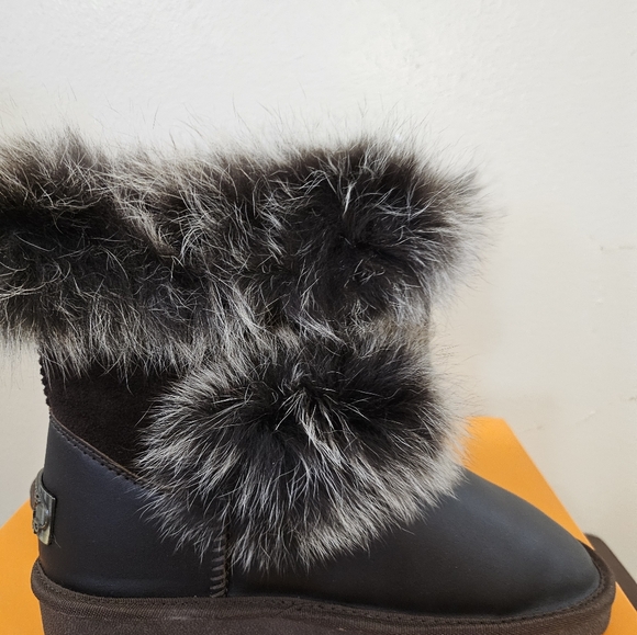 Faux fur boot - Picture 3 of 5